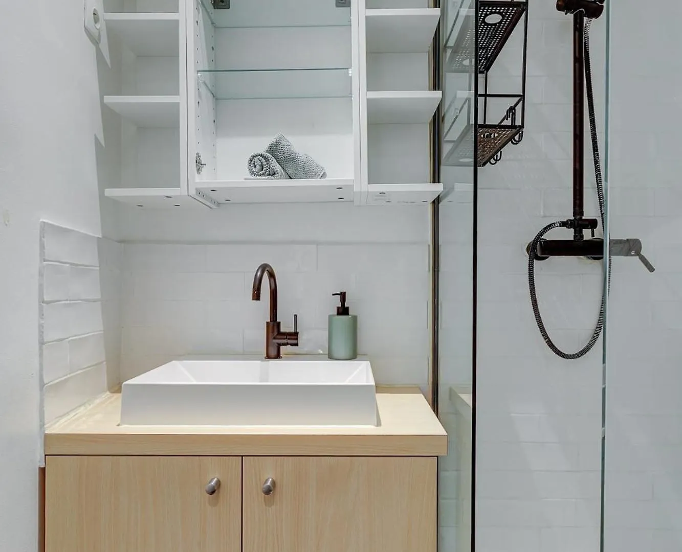 Apartman Bnbnova - Heart Of Le Marais Párizs